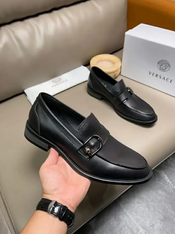 versace cuir chaussures pour homme s_12316a02